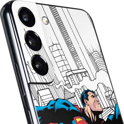 DC Comics Superman Super Speed Flying Over City Galaxy S22 Plus Skin